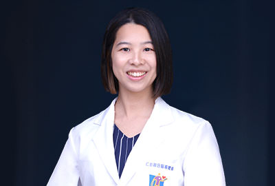 王芯瑜 醫師专治針灸減重、腰痛、媽媽手、過敏性鼻炎、腸胃機能障礙、月經失調、感冒、久咳、失眠、腹瀉、便秘、胃炎、性功能障礙、氣喘、肥胖症、睡眠障礙、體質調整、咳嗽、減重、頭痛、中風後遺症、顏面神經麻痺、埋穴減重、電針、扭傷挫傷拉傷、中風、頸肩痠痛、白帶、安胎、月子調理、泌尿道感染、婦女病、閉經、崩漏、懷孕調理、產後惡露、體質虛弱、食慾不振、小兒轉骨、腸胃障礙、眼睛乾澀、眼睛流淚、青春痘、蕁麻疹、濕疹、異位性皮膚炎、痤瘡、內外痔、落枕、流感、疫苗及確診後遺症、中耳炎